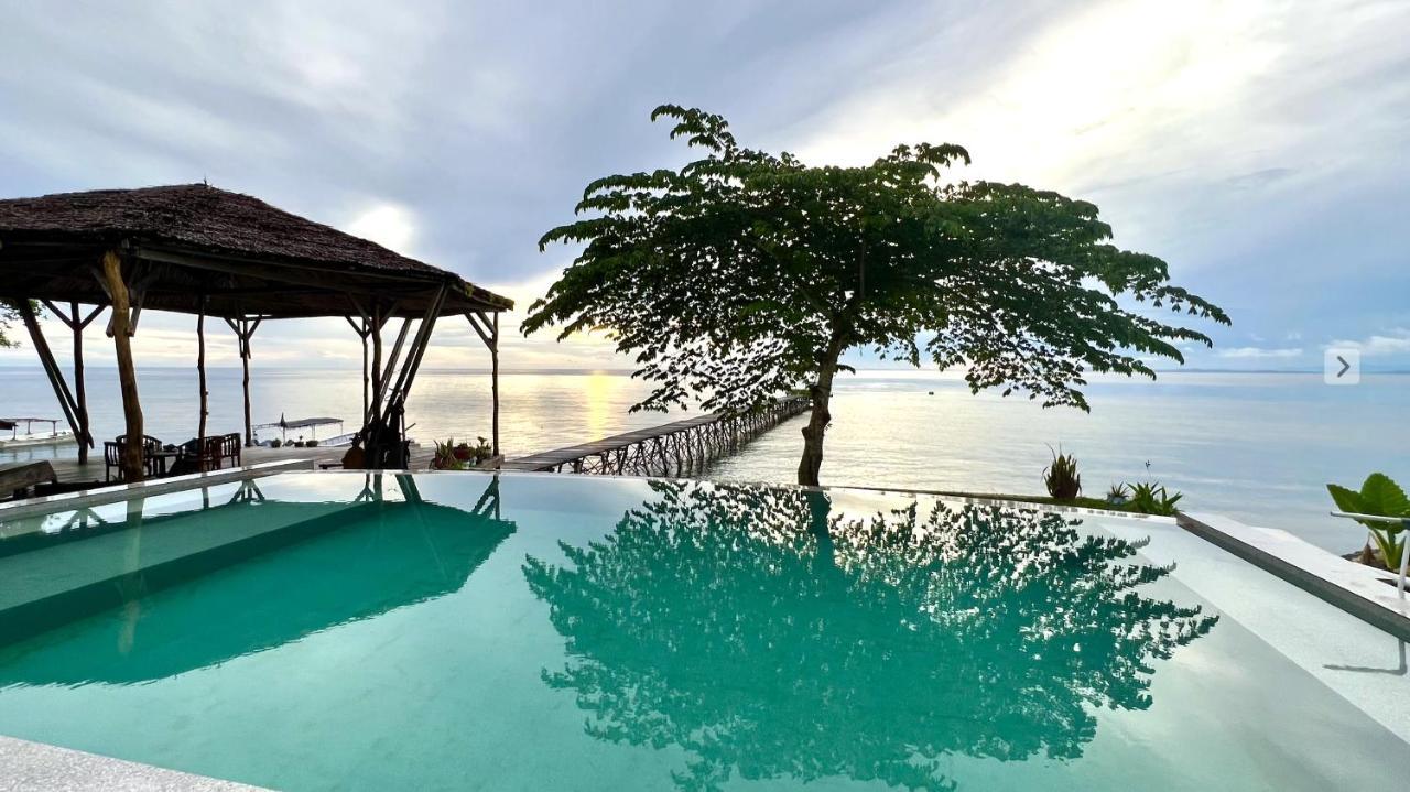 Sanctum Una Una Eco Dive Resort Pulau Unauna Eksteriør billede